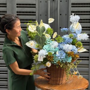 giỏ hoa sinh nhật sen đá mix hoa tú cầu sấy khô tươi lâu