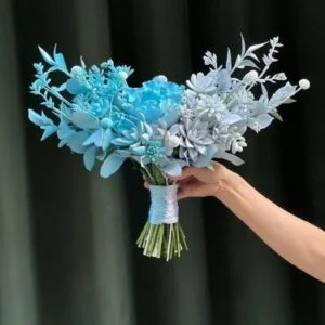 Bó hoa cầm tay cô dâu sen đá đẹp, độc lạ